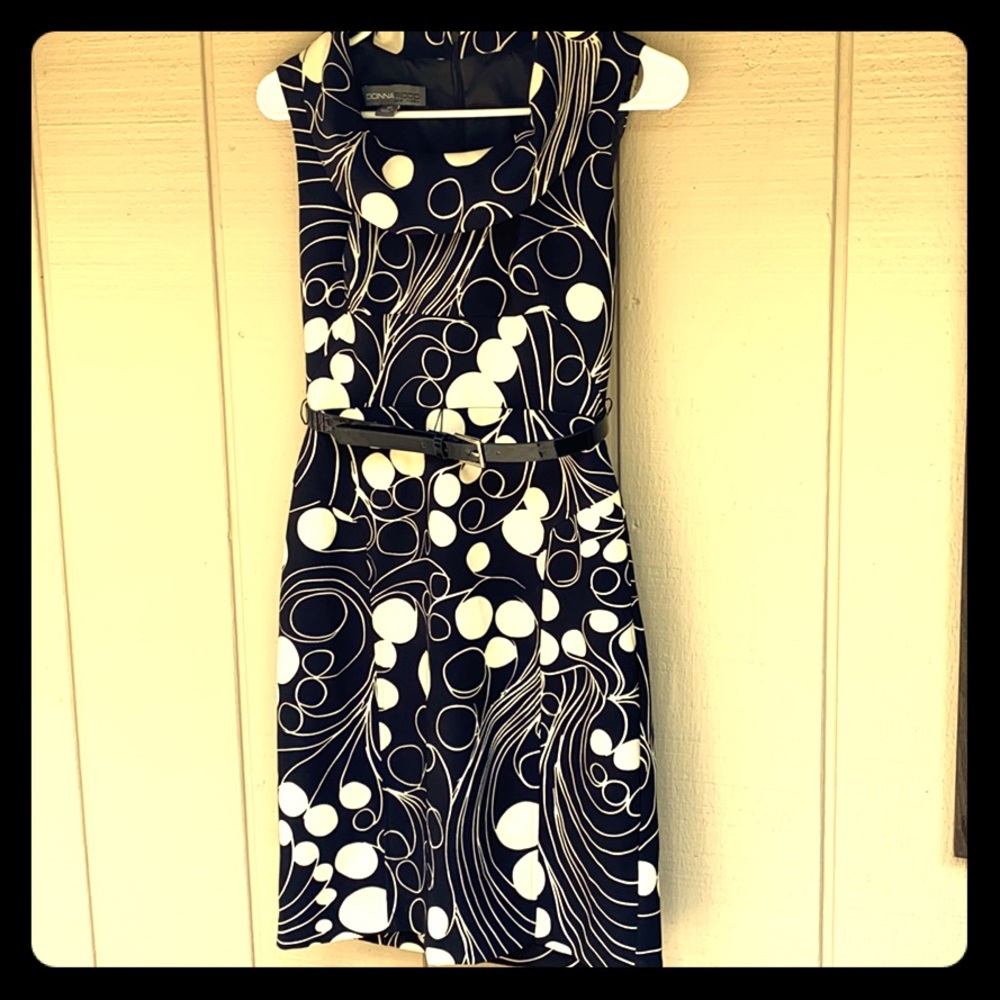Sophisticated cocktail dress with great tailoring